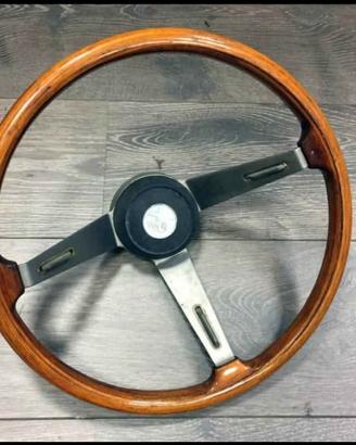 Volante in radica alfa romeo