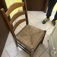 Tavolo da cucina più 4 sedie