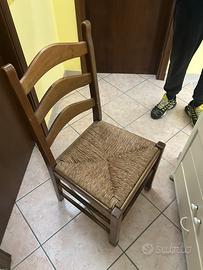 Tavolo da cucina più 4 sedie