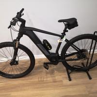 E-bike Cube Reaction Hybrid Pro 625 29 con 218 km