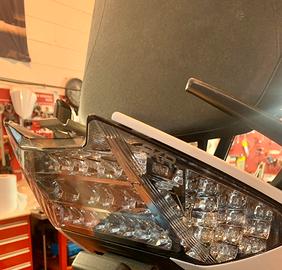 Faro posteriore  led Bkr yamaha t max 500