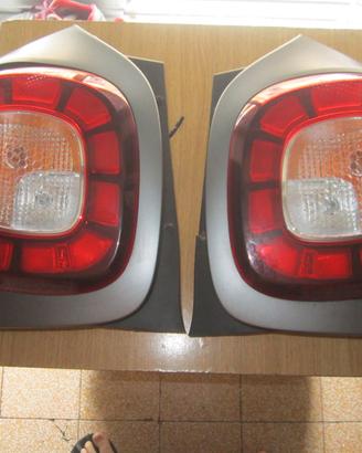 FANALI POSTERIORE A LED X SMART 453 ANNO 2022