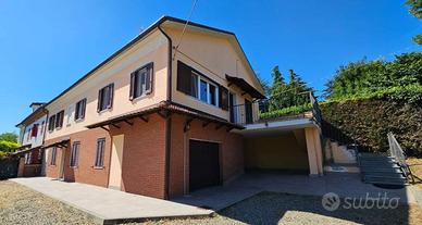 Villa di 253 m² con 5 locali a Alessandria