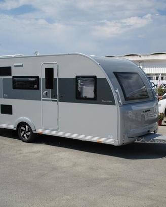 Adria 552PK 7 posti doccia separata, serie special