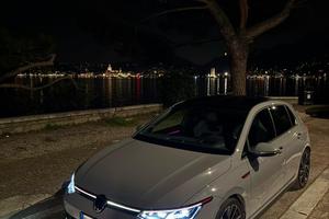 Volkswagen Golf GTI 8