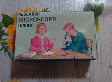 Microscopio vintage