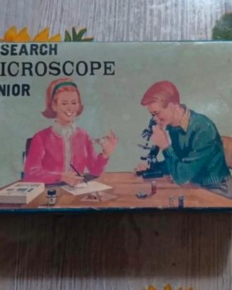Microscopio vintage