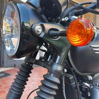 Triumph Bonneville T120 Black