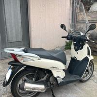 Honda sh 150i (no abs) mono disco KM 9.800 REALI