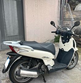 Honda sh 150i (no abs) mono disco KM 9.800 REALI
