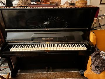 Pianoforte verticale