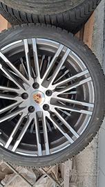 Cerchi porsche piu audi piu pneumatici altro tipo