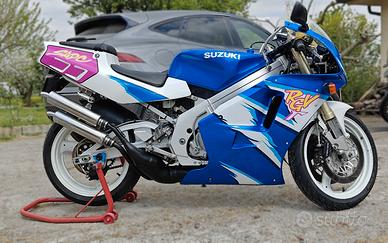Suzuki RGV 250 Gamma 1993 Vj22