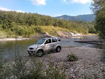 Terios j1 prima serie autocarro