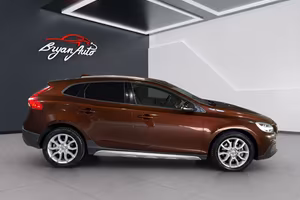 Volvo V40 Cross Country D2 2.0 d2 Momentum geartro