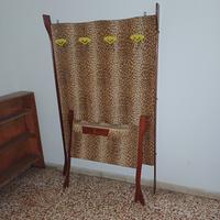 appendi abiti a parete 
