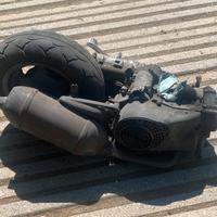 Motore 125 aprlia piaggio scarabeo leonardo