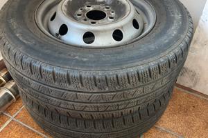 Cerchi e gomme per Fiat Ducato R15