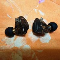 In-ear monitors KZ ZSN Pro