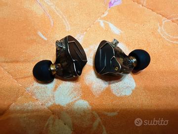 In-ear monitors KZ ZSN Pro