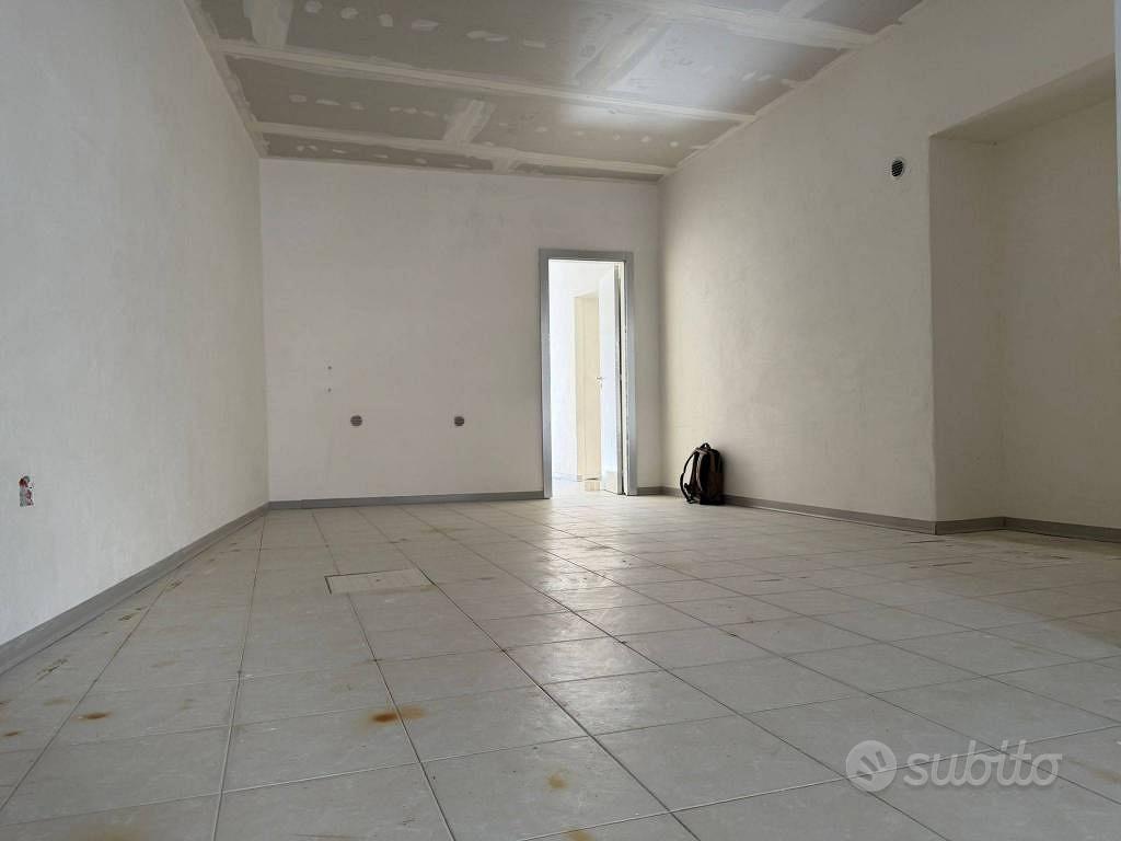 Immobile di 55 m² a Volla - Altro