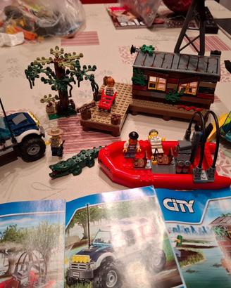 Lego city police nascondiglio dei ladri