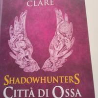 LIBRO SHADOWHUNTERS 