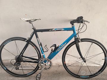 Bici corsa trekking