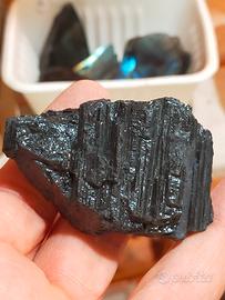 Tormalina Nera grezza