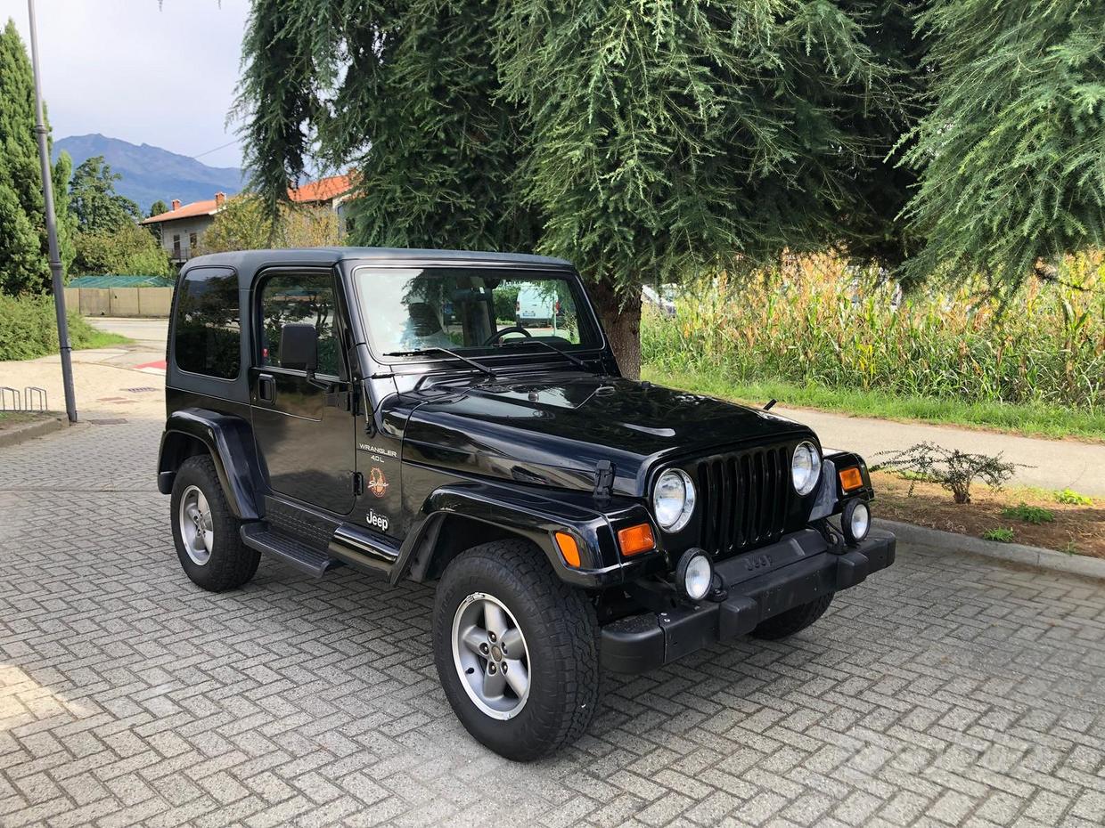 Jeep Wrangler 1ª-2ª s.