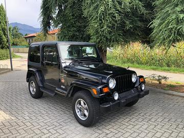 Jeep Wrangler 4.0 Sahara Aut.