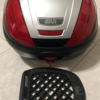 Bauletto universale per scooter e moto GIVI E370N