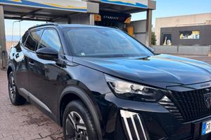 Nuovo Peugeot 2008 bluehdi 130 S&S EAT8 GT