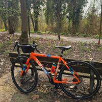 bici gravel cinelli zydeco lala