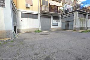 Locale commerciale a Tremestieri Etneo