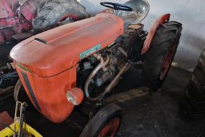 TRATTORE USATO D'EPOCA SAMETTO 25 CAVALLI VIGNETO