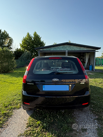 FORD FIESTA 1.4 Diesel – 5 porte – Unico propriet
