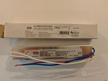 Alimentatore stabilizzato stagno Lyvia 12V 30W