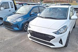 HYUNDAI i10 PRONTA CONSEGNA KM0