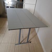 Tavolo cucina dim. cm 143x81 piano In Alluminio