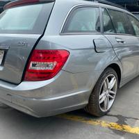 Ricambi usati per Mercedes W204 C220 CDI SW