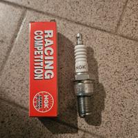 Candela NGK B9EG RACING Nuova