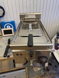 FRIGGITRICE DA BANCO 6Lt.