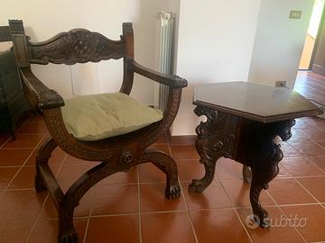 SAVONAROLA  CON TAVOLINO