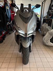 Scooter Kymco xciting 400i