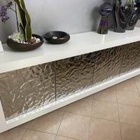 Madia riflessi parete attrezzata presetto