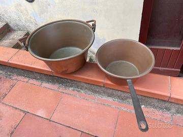 Casseruole in rame da arredamento