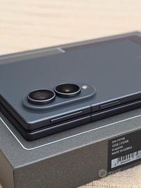 Samsung GALAXY Z Fold 8 512