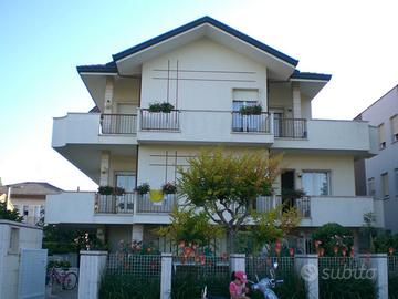 Riccione appartamento estivo sul mare