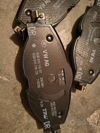 pattini freno anteriori Volkswagen 